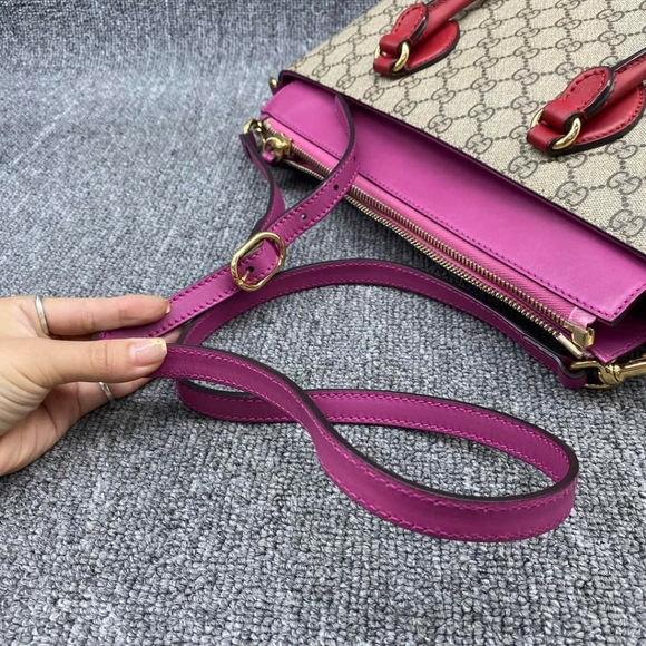 100% Authentic Gucci Leather Satchel Bag - Picture 9 of 14